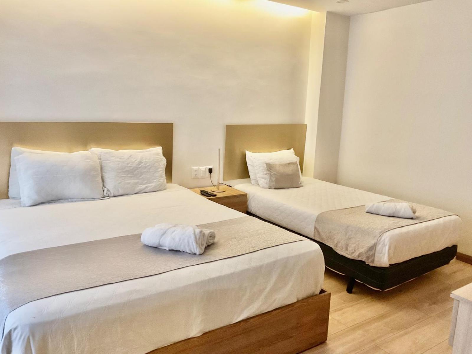 Hotel Brist0L Suites Centro Historico Cuenca Eksteriør bilde